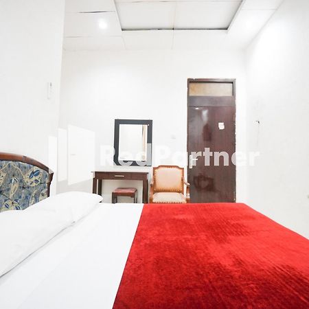 OYO 90853 Hotel Borobudur Kemayoran Syariah Jakarta Bagian luar foto