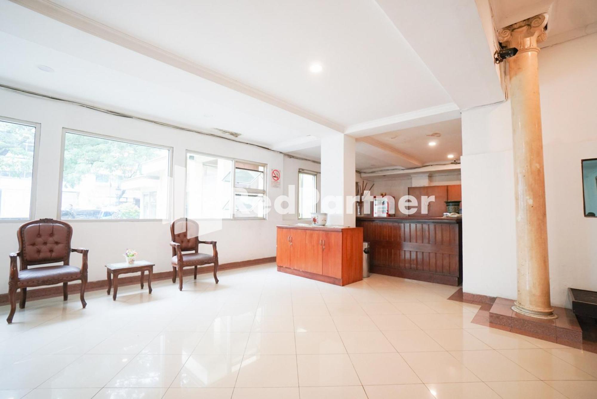 OYO 90853 Hotel Borobudur Kemayoran Syariah Jakarta Bagian luar foto