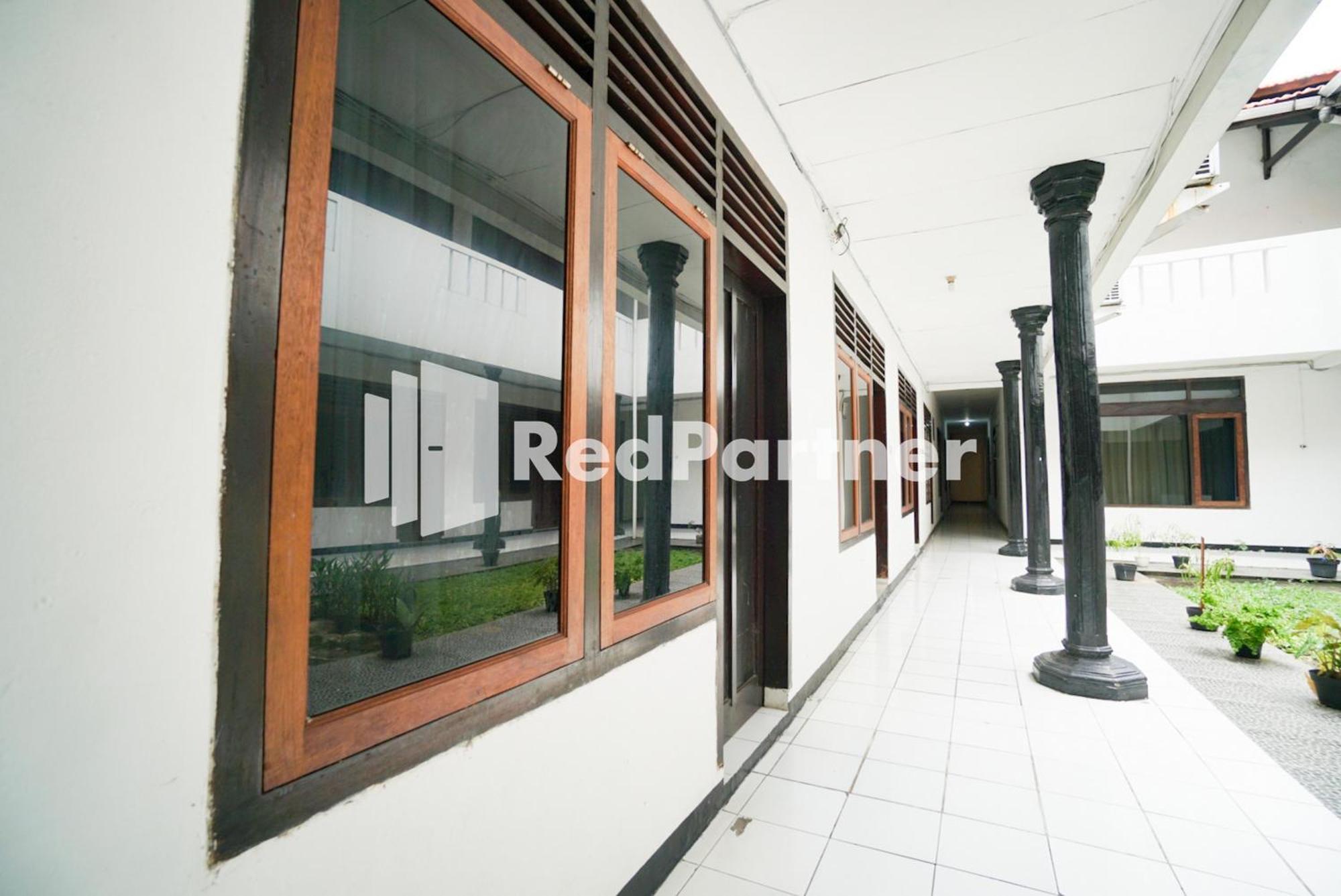 OYO 90853 Hotel Borobudur Kemayoran Syariah Jakarta Bagian luar foto