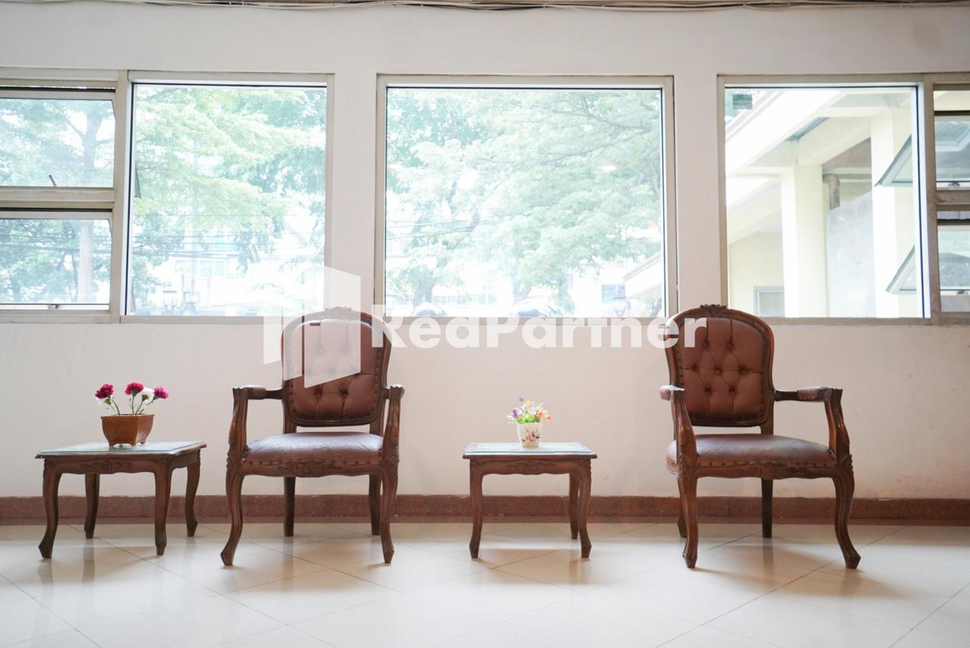 OYO 90853 Hotel Borobudur Kemayoran Syariah Jakarta Bagian luar foto